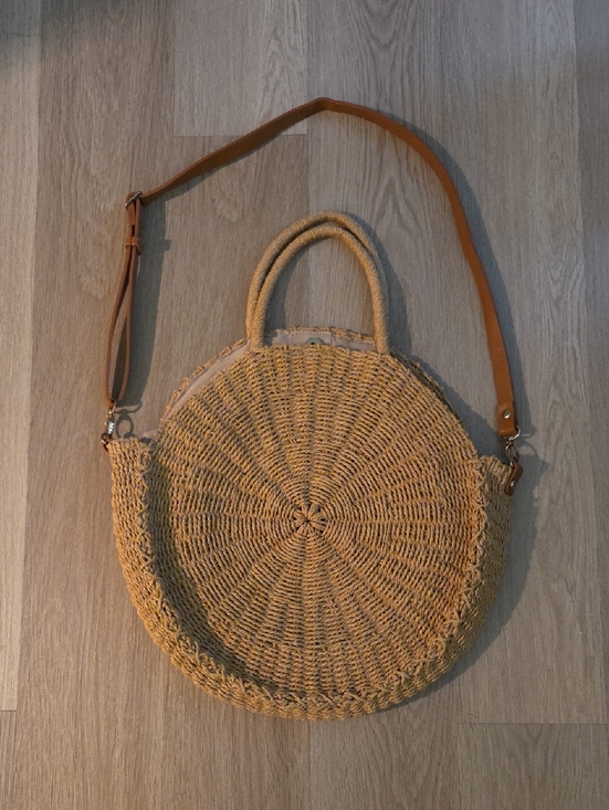 Abercrombie & Fitch Handbags - Abercrombie & Fitch Large Straw Women's Tote Bag Tan Round Crossbody Purse